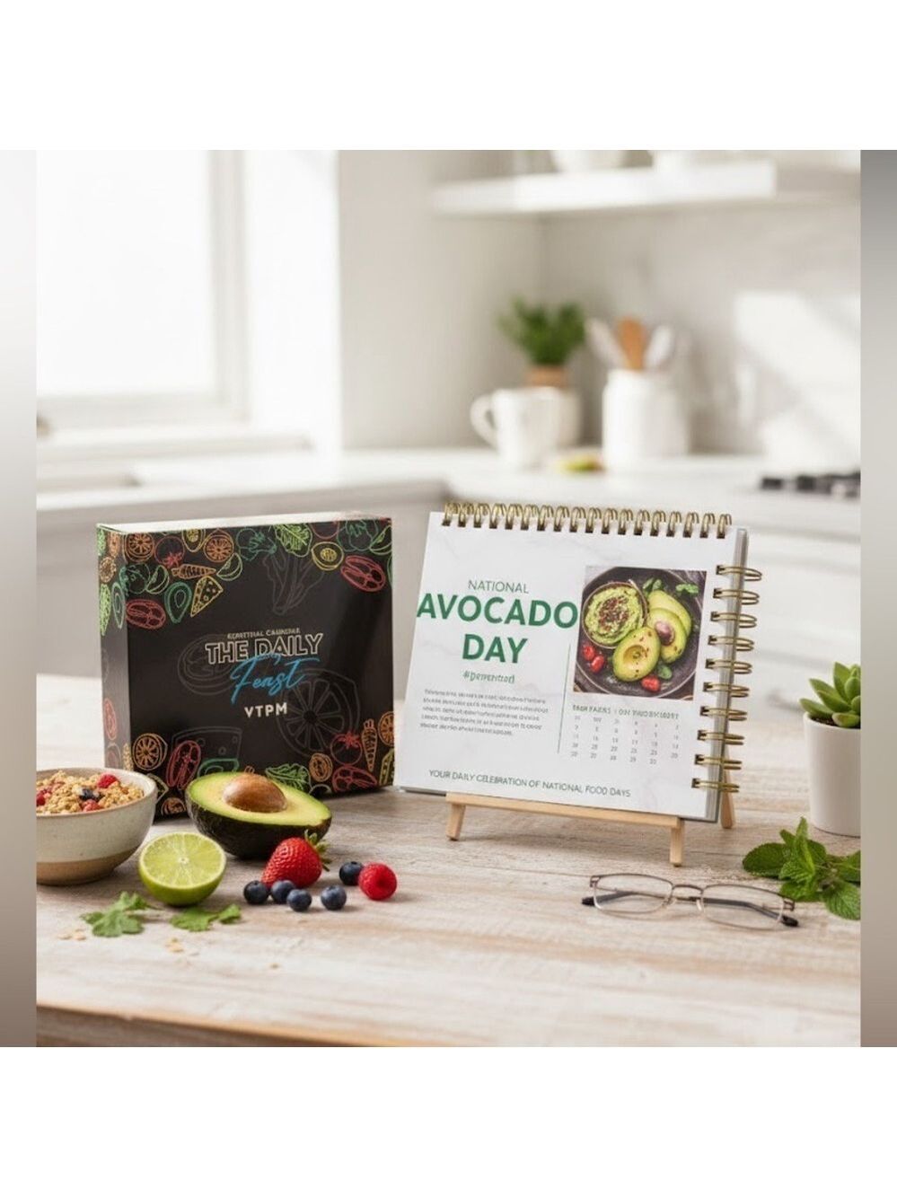 NIB The Daily Feast Perpetual Desk Calendar National Food Days VTPM Foodie Gift